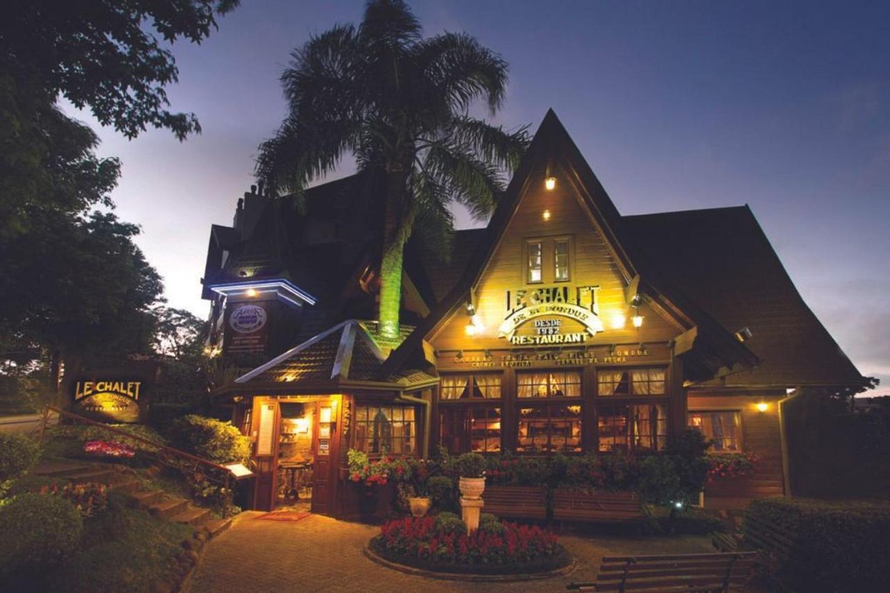 Apart-hotel em Gramado, padrão 4 estrelas, no centro Exterior foto