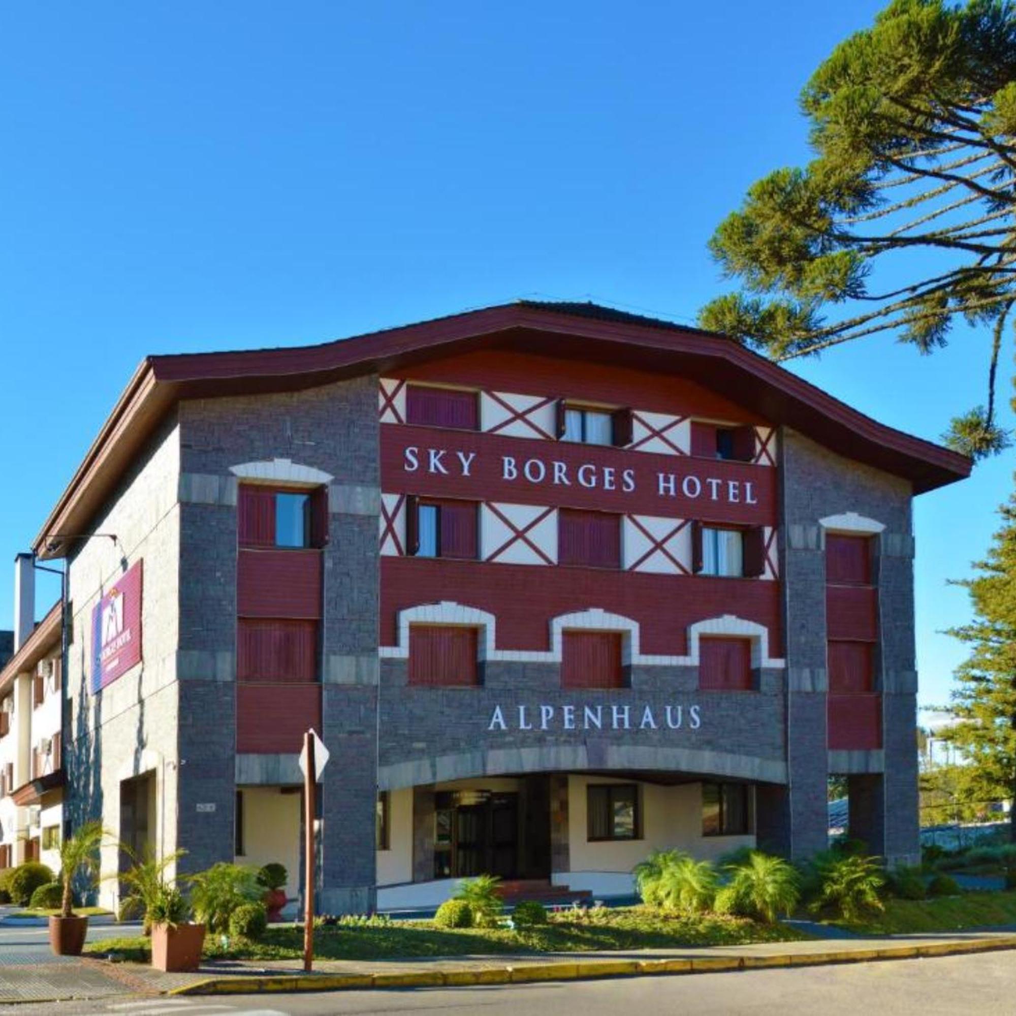 Apart-hotel em Gramado, padrão 4 estrelas, no centro Exterior foto